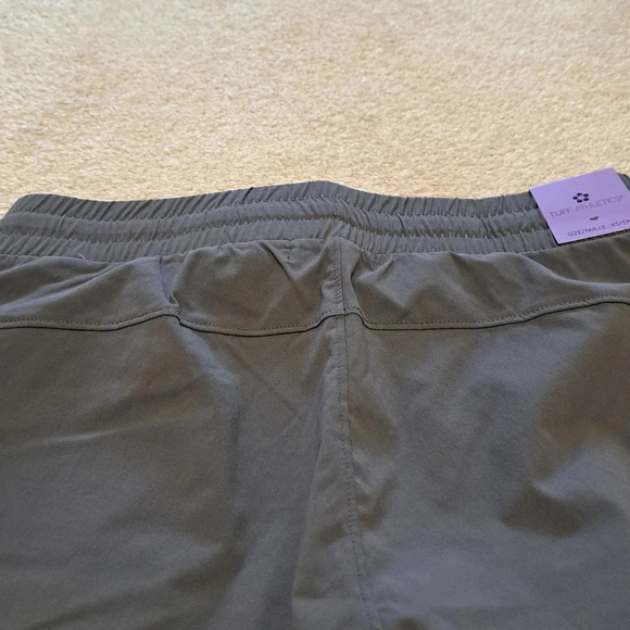 ❤️ NWT Tuff Athletics Grey Active Shorts XS Lightweight Womens Bottoms - Picture 8 of 14